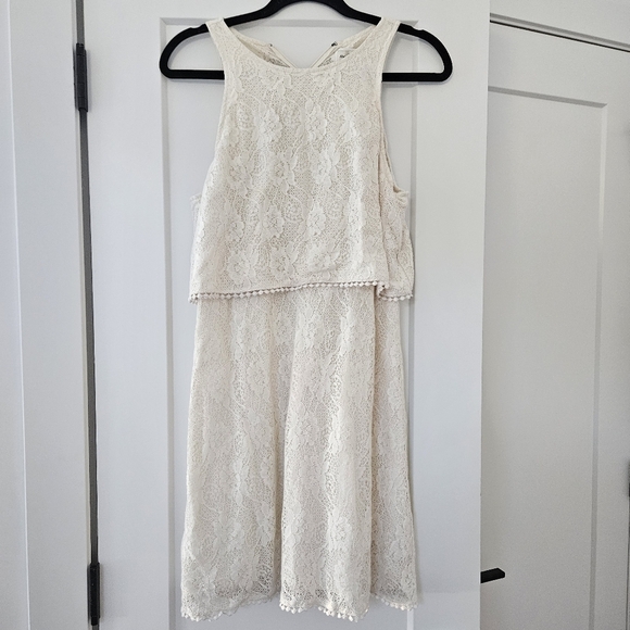 Abercrombie & Fitch Cream Lace Mini Dress - Picture 2 of 6